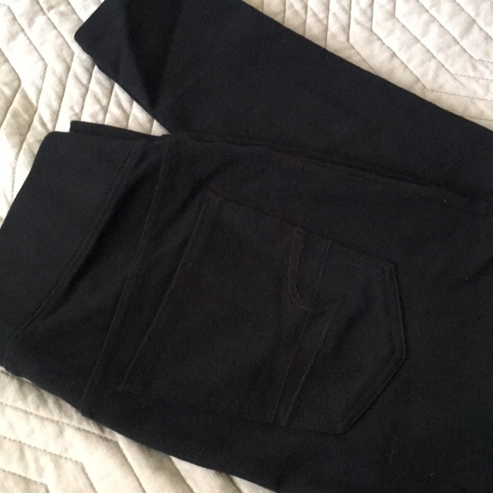 American Eagle black stretchy leggings